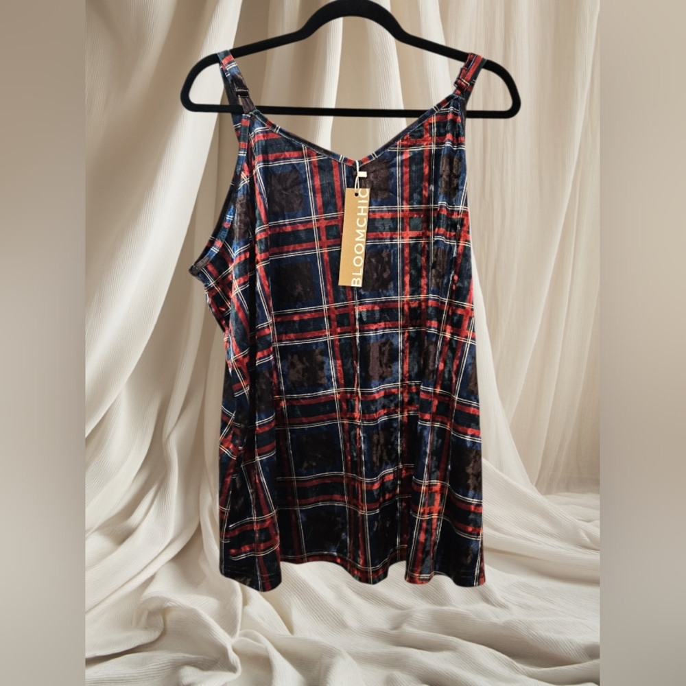 NWT BloomChic Women's Plus-Sized 3x Velvet Tank Top
